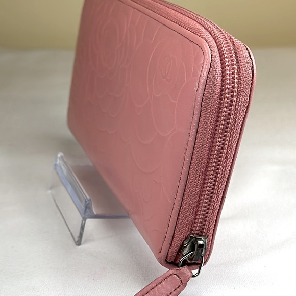 CHANEL CC Camellia Flower Long Zippy Wallet Light Pink Serial #17 2012-2013 - Picture 11 of 17